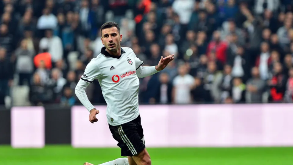 Oğuzhan Beşiktaş'tan ayrılacak mı?