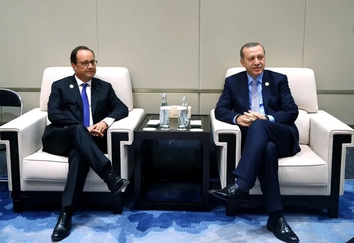 Erdoğan, liderlerle dörtlü zirvede bir araya geldi