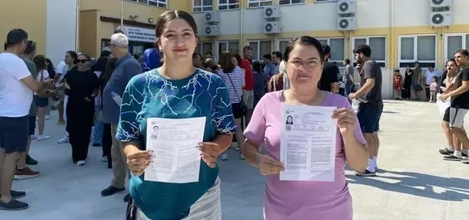 Annesiyle aynı okulda sınava girdi