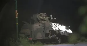 Bir ülkede darbe iddiası!