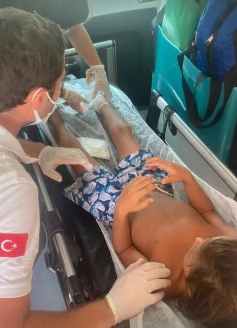 yeliz-yesilmenin-tatili-kabusa-dondu-butun-deniz-kan-oldu-1626703609853.jpg Yeliz Yeşilmen'in tatili kabusa döndü! “Bütün deniz kan oldu” - 2