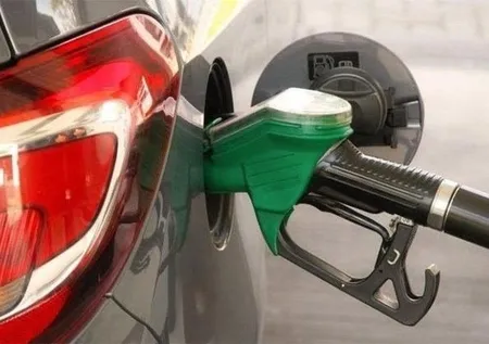 Akaryakıta çifte indirim! Araç sahipleri dikkat