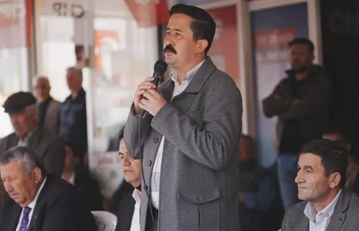 CHP'li Kaş İlçe Başkanı Mehmet Vural Arıkan'dan iğrenç tehdit! Hemşireye video ile şantaj yaptı: Çocuklarına gösterir internette yayarım