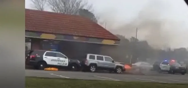 ABD’de yangın faciasını polis aracı önledi | Video