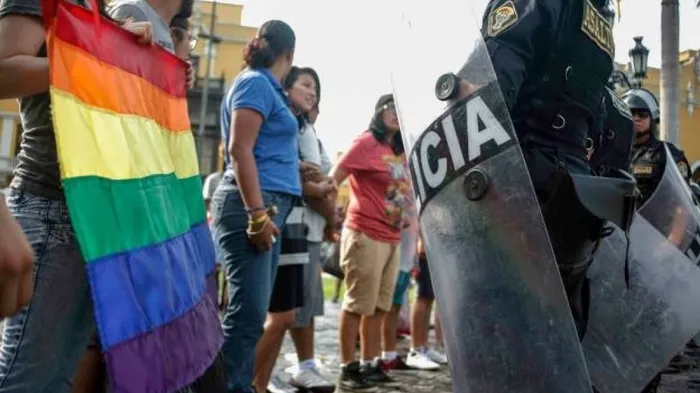 LGBT sapkınlığına karşı Peru’dan flaş hamle: Translar artık ’akıl hastası’ olarak tanımlanacak