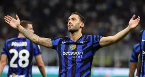 Inter’e Hakan Çalhanoğlu’ndan kötü haber!