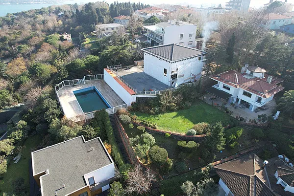 Halk TV’nin sahibi Cafer Mahiroğlu için istenen ceza belli oldu! Boğaz’daki kaçak inşaatın hesabı soruluyor