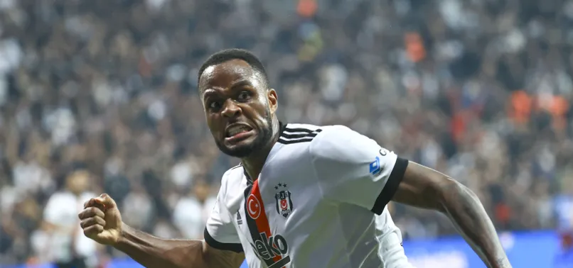 Beşiktaş'ta Larin gelişmesi! Yönetim golcü oyuncuyu bırakmayacak