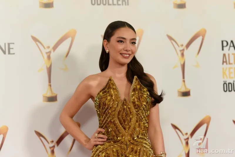 Ünlü oyuncu Neslihan Atagül müjdeli haberi verdi! "Çok mutluyuz..." 5