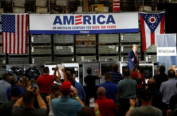 2020 ABD Başkanlık seçiminde yarış kızışıyor! Trump, rakibi Biden’a yüklendi: Tanrı’ya ve silahlara karşı olan...