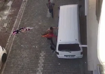 Esenyurt'ta ev sahibi kiracı kavgası! Ortalık savaş alanına döndü... O anlar kamerada
