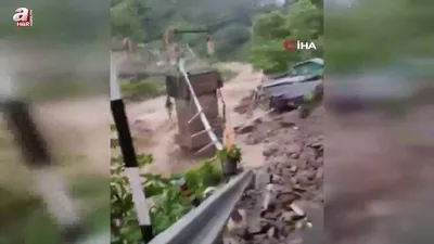 Hindistan’da sel: En az 18 ölü