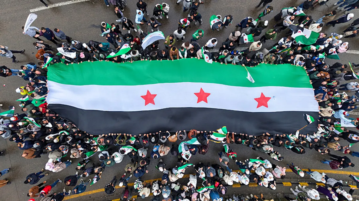 Suriye'de Esad sonrası 1 yıl: Şara'dan açıklama! Türkiye'den destek mesajı