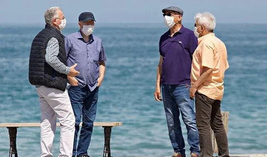 Bilim Kurulu Üyesi Prof. Dr. Tevfik Özlü'den koronavirüs müjdesi! Hastalık yapma potansiyelini büyük oranda kaybetti - 3