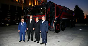 Erdoğan ile Malezya Başbakanı ’yerli aracı’ inceledi