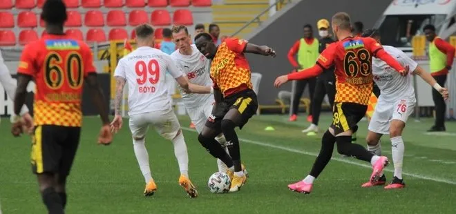 Göztepe 3-5 Sivasspor MAÇ SONUCU ÖZET | Süper Lig 31. hafta karşılaşması