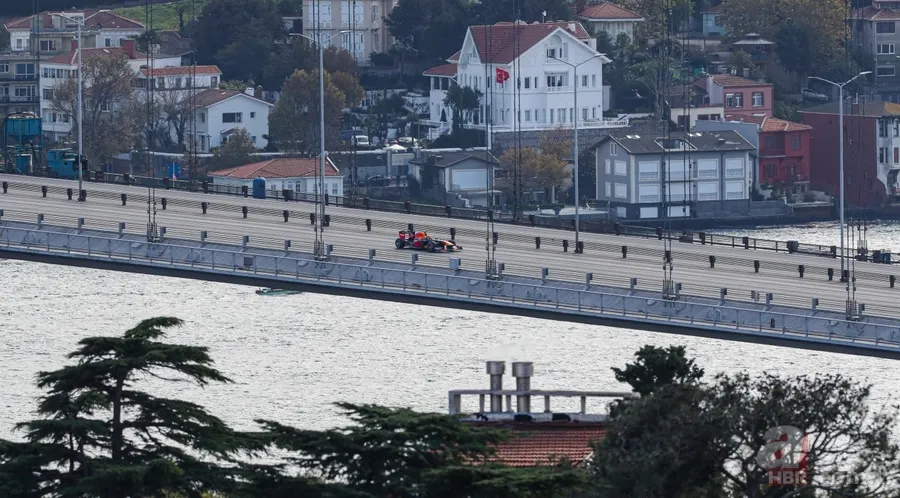 15 Temmuz Şehitler Köprüsü'nde Formula 1 tanıtım çekimleri havadan görüntülendi 18