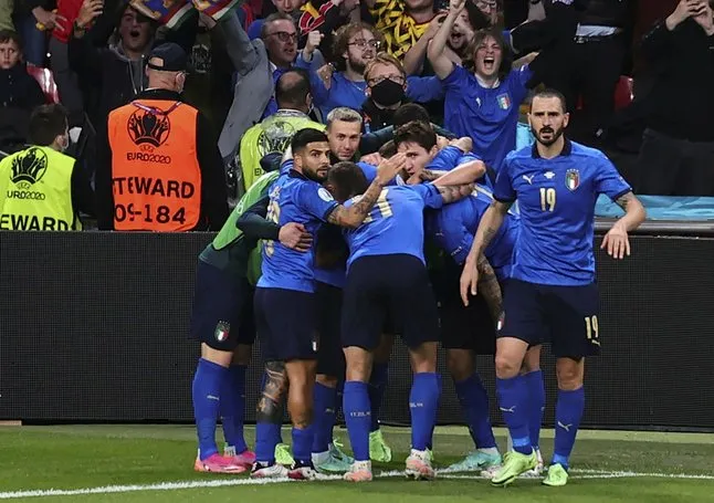 İtalya EURO 2020 finaline yükseldi!