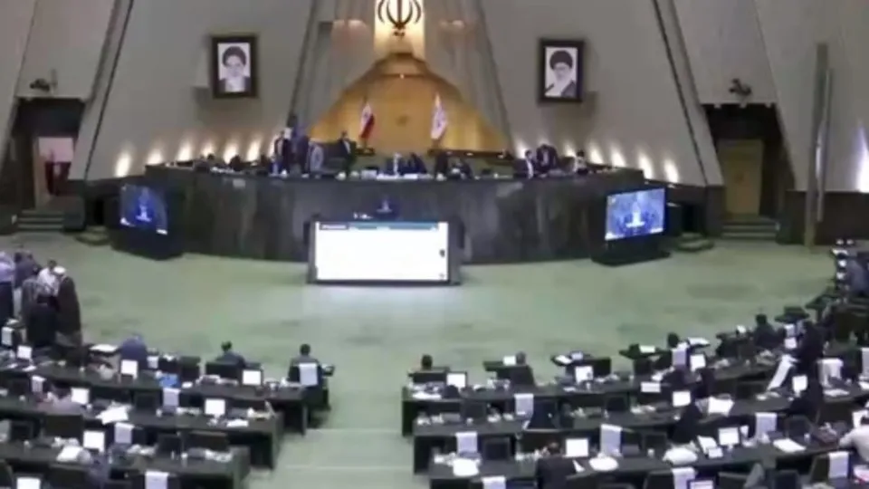 İran askeri heyeti Azerbaycan’a gitti! İran: Azerbaycan’a saldırma niyetimiz yok