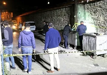 İzmir Konak'ta çöp konteynerinde patlama