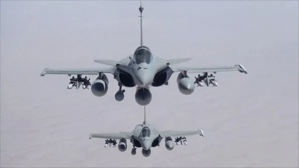 Yunanistan 18 Rafale savaş uçağı için Fransa'ya 2,3 milyar euro ödeyecek - 3