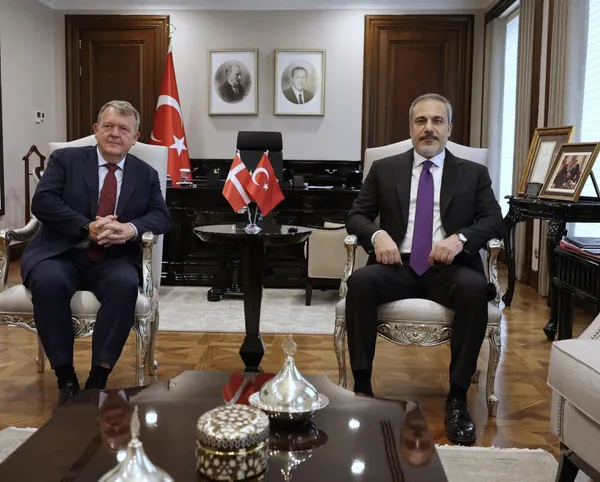 Dışişleri Bakanı Hakan Fidan’dan İsrail’e: Bir tercih yapmak zorundalar