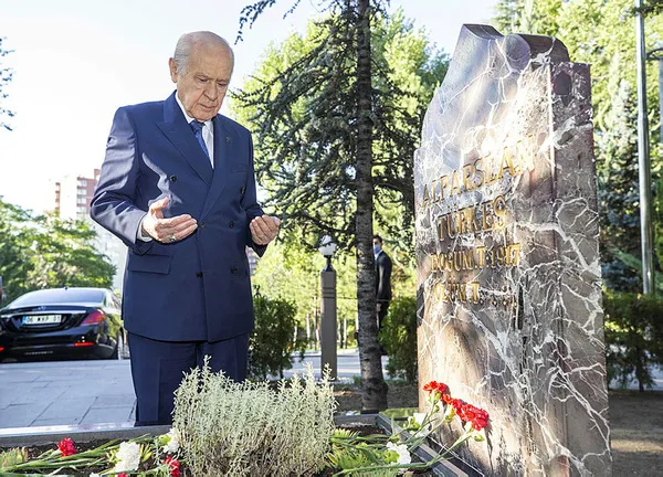 Bayram sabahı Türkiye'den katil İsrail'e peş peşe tepki - 11