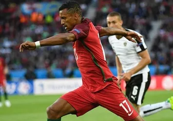 Devler Luis Nani'yi transfer etmek istiyor!