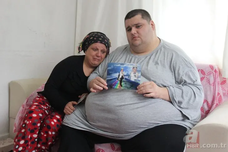 En ağır yaşam: 3 yıldır evden çıkamıyor, 7 yaşından beri sürekli kilo alıyor! Tek hayali var
