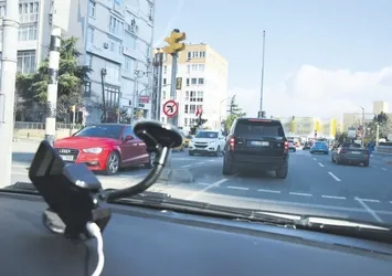 Cenk Tosun Etiler’de ofsayta düştü!