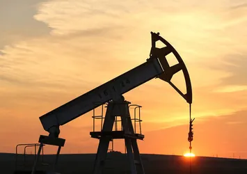 Brent petrolün varil fiyatı 65,21 dolar