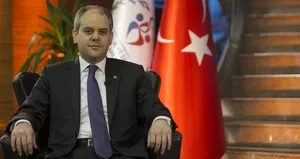 Bakan Kılıç’tan Yakın Doğu Üniversitesi’ne tebrik