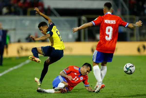 Beşiktaş'ın eski oyuncusu Gary Medel'e ölüm tehditleri - 2