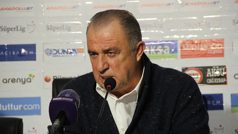 Son dakika | Galatasaray başkan adayı Burak Elmas: "Terim seçim malzemesi yapılmamalı"