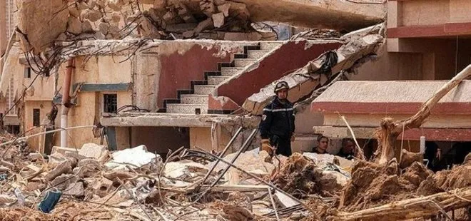 AFAD Libya’daki uluslararası yardım ekibinin kaza geçirdiğini bildirdi! Türk ekipleri etkilenmedi...