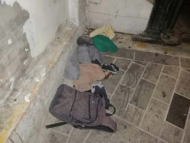 İstiklal Caddesi'nde şüpheli çanta alarmı! - 1