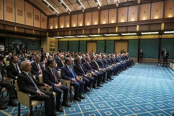 Özel sektör bayram tatili kaç gün? Kurban Bayramı tatili 9 gün mü oldu? 2023 İdari izin özel sektörü kapsar mı?