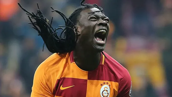 1643729156245.jpg Galatasaray'ın yeni transferi Bafetimbi Gomis İstanbul'da! İşte Gomis'in alacağı ücret... - 2