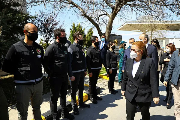 Ticaret Bakanı Ruhsar Pekcan: Kapıkule’de tüm zamanların rekoru kırıldı