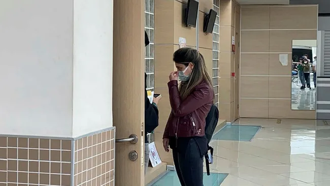 son-dakikathodexsorusturmasinda-rana-azapin-tutuklanmasina-yonelik-yapilan-talep-reddedildi-1621851153951.jpg Son dakika: Thodex soruşturmasında Rana Azap’ın tutuklanmasına yönelik yapılan talep reddedildi - 1