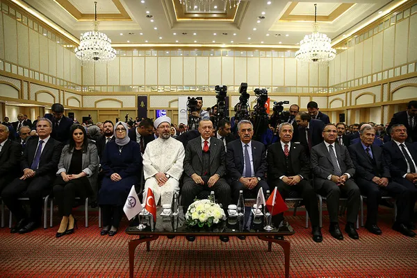 Son dakika: Erdoğan’dan İzmir’de Alevilere yönelik provokasyon hakkında flaş açıklama