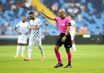 UEFA'dan Cüneyt Çakır'a önemli görev