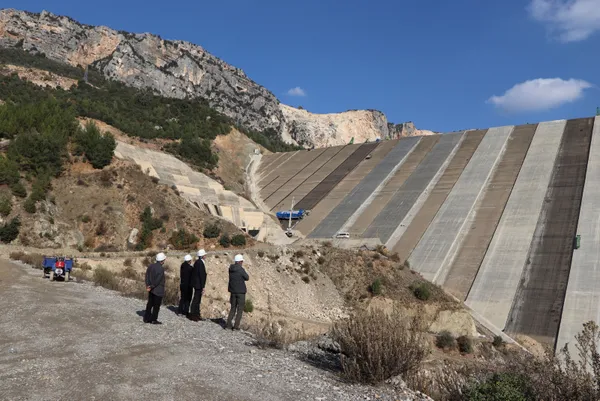Pamukluk Barajı’nın inşa çalışmaları son sürat devam ediyor