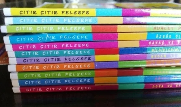 chp-cocuk-tacizini-anlatan-kitabi-savundu-1657124208204.jpg CHP çocuk tacizini anlatan İBB'nin kitabını savundu - 4