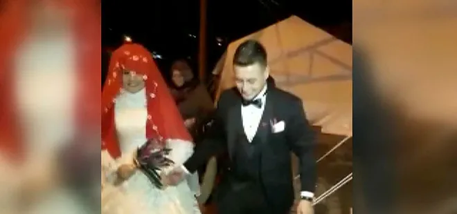 Kırkağaç'ta AFAD çadırından gelin çıktı