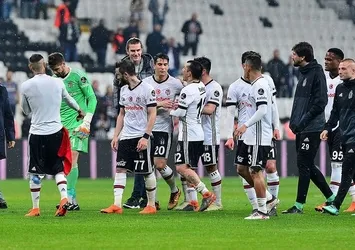 Beşiktaş'ta 10 isimle yollar ayrılacak!
