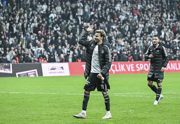 Beşiktaş’ın eski futbolcu Dele Alli gözyaşları içinde anlattı: Tacize uğradım, köprüden sarkıtıldım