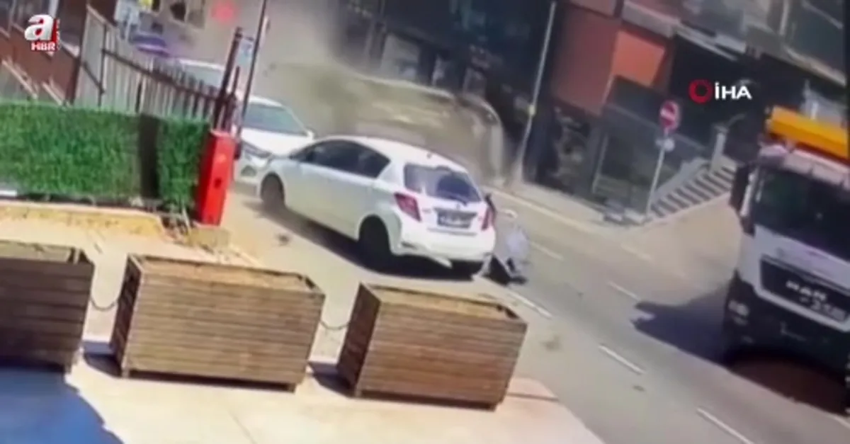 Üsküdar'da feci kaza kamerada