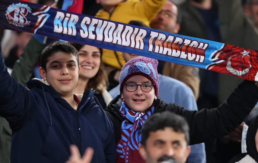 canli-trabzonspor-basaksehir-1776621867430.jpg FOTOĞRAF (AA)