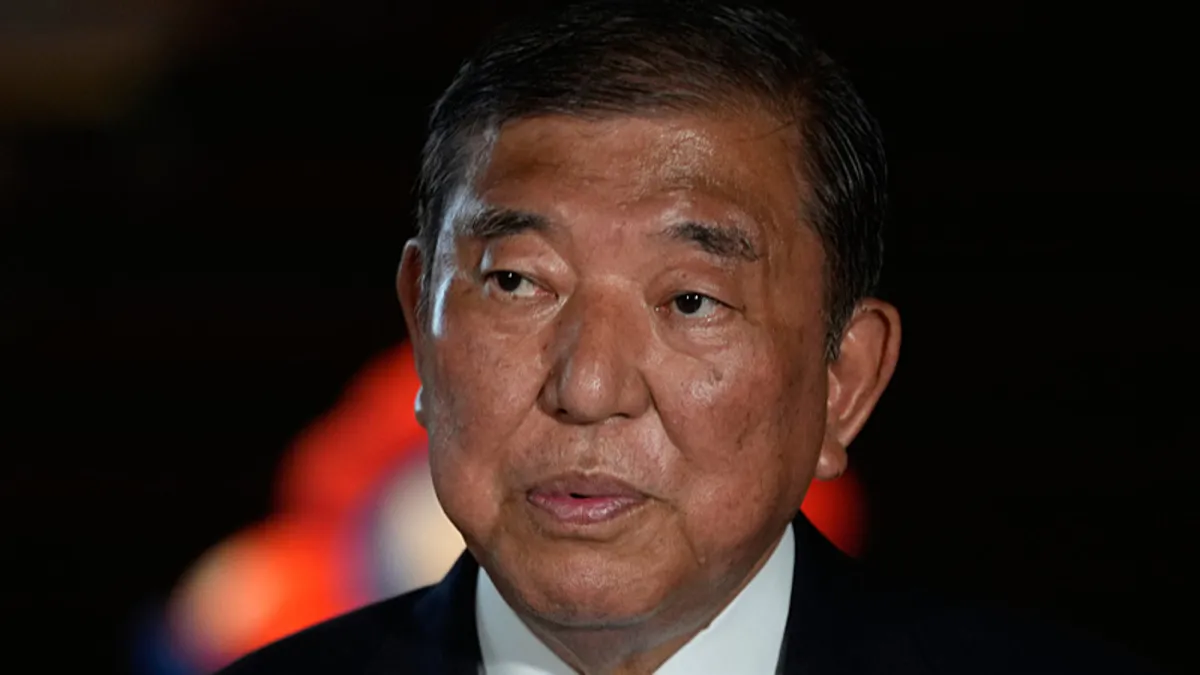 Japonya sandık başında: Gözler Başbakan İşiba'nın kaderinde